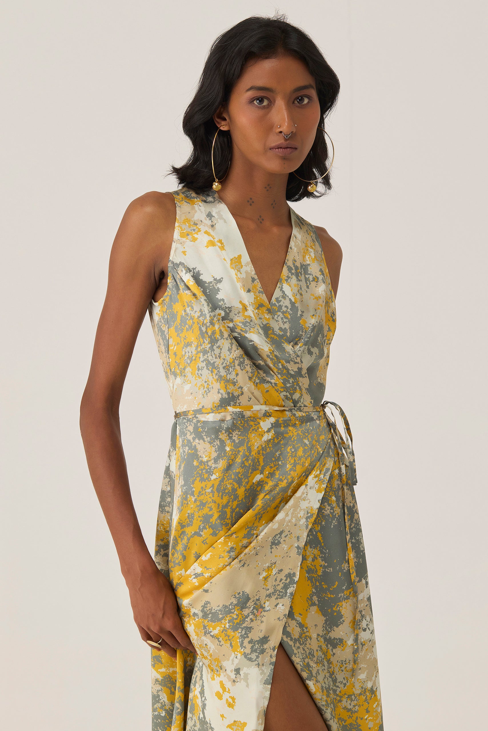 Gold Autumn Sleeveless Wrap Dress