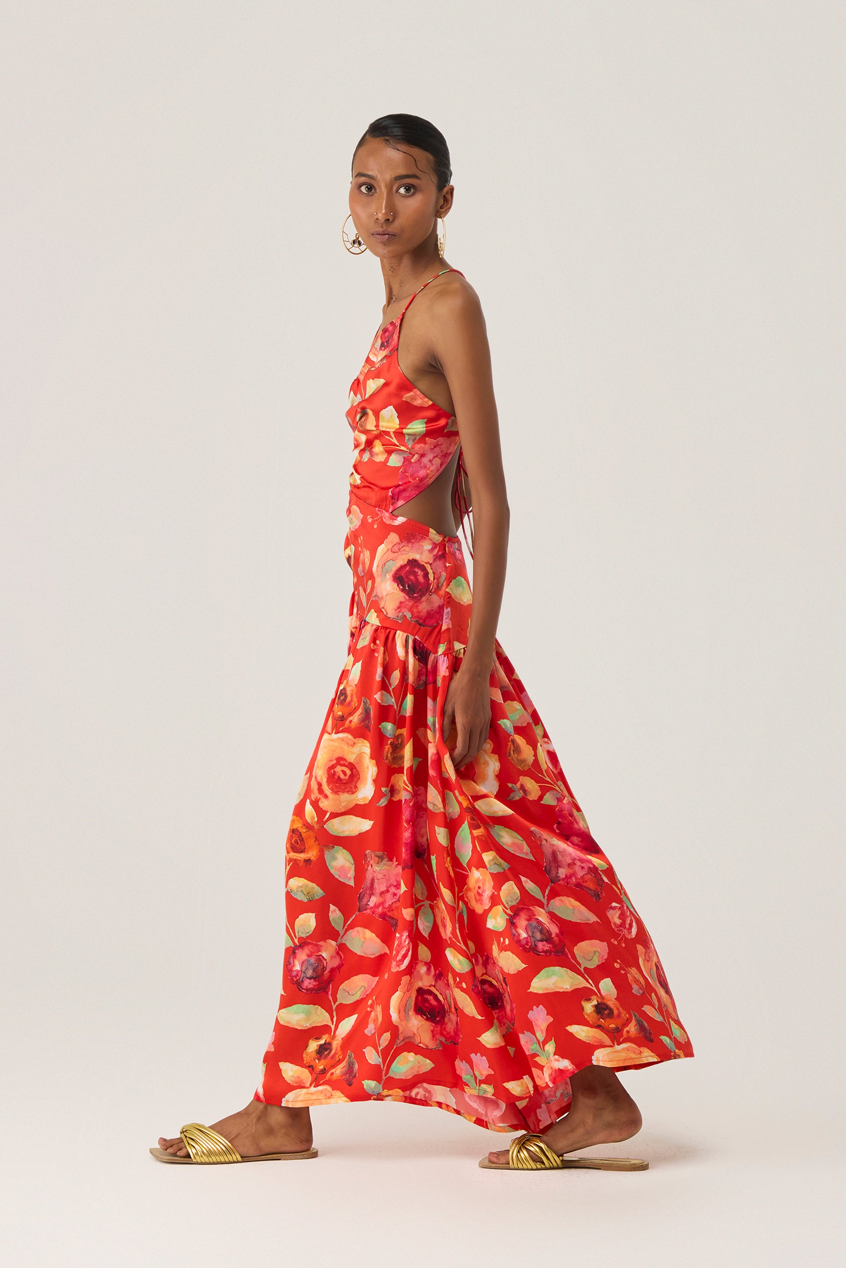 Elegant Holiday Dresses | Festive & Chic Styles | SiSa World of Sisa Elegant Holiday Dresses | Festive & Chic Styles | SiSa World of Sisa