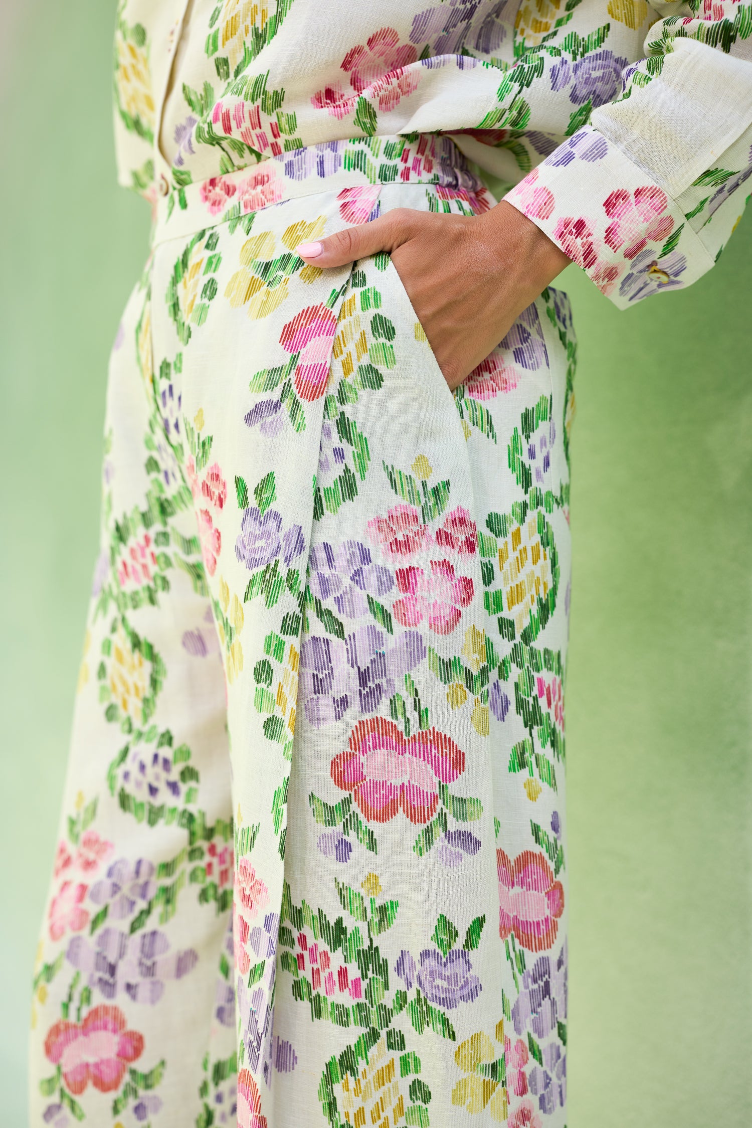 Ivory Multi-coloured Floral Ikat Set