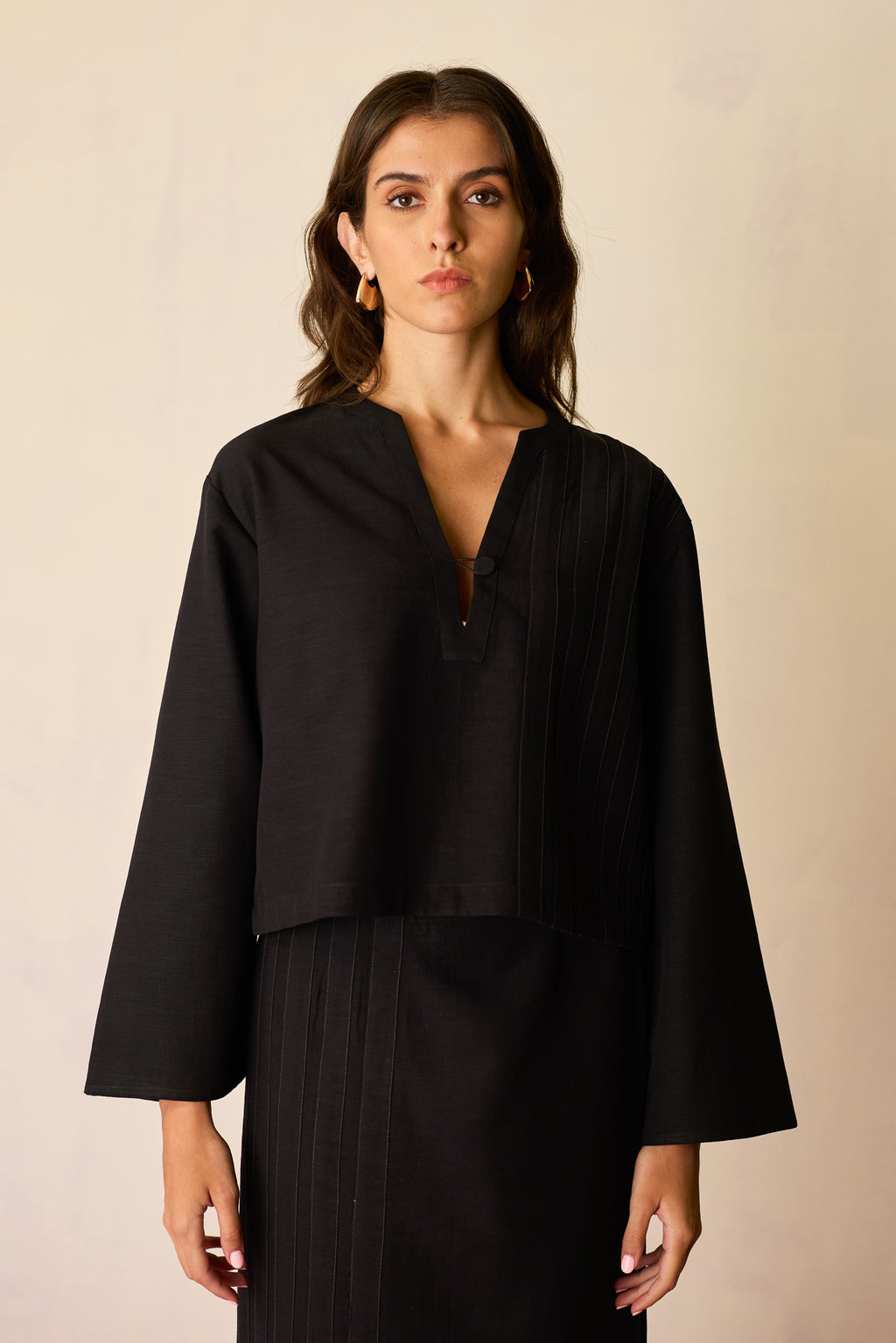 Black Solid Top And Straight Skirt