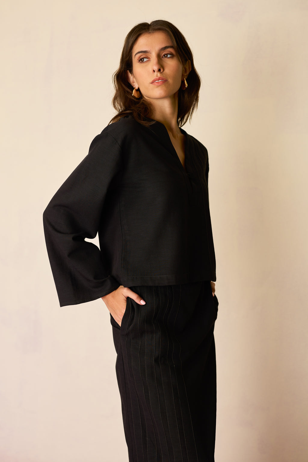 Black Solid Top And Straight Skirt