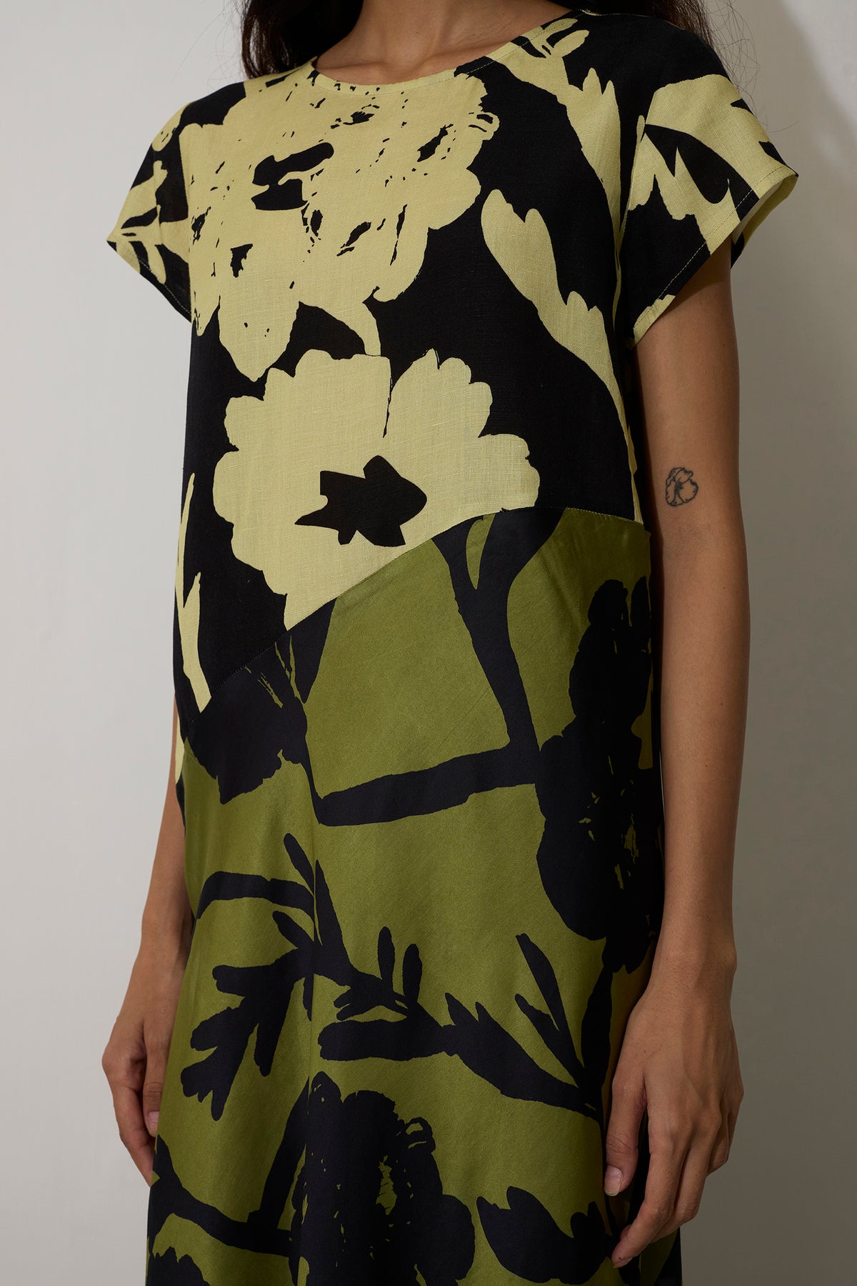 Marigold Two-Tone Dress - Charcoal