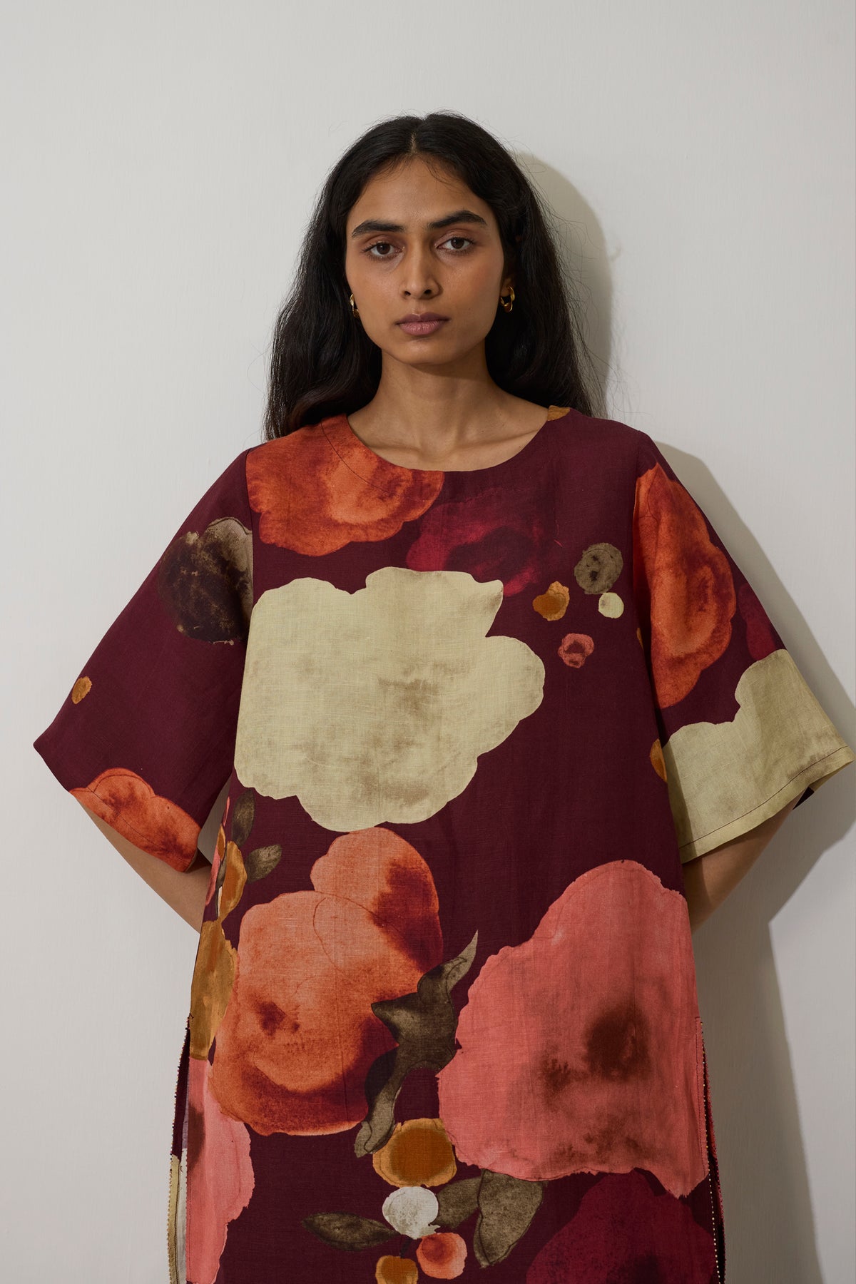 Poppies Embroidered Curved-Hem Set - Mulberry