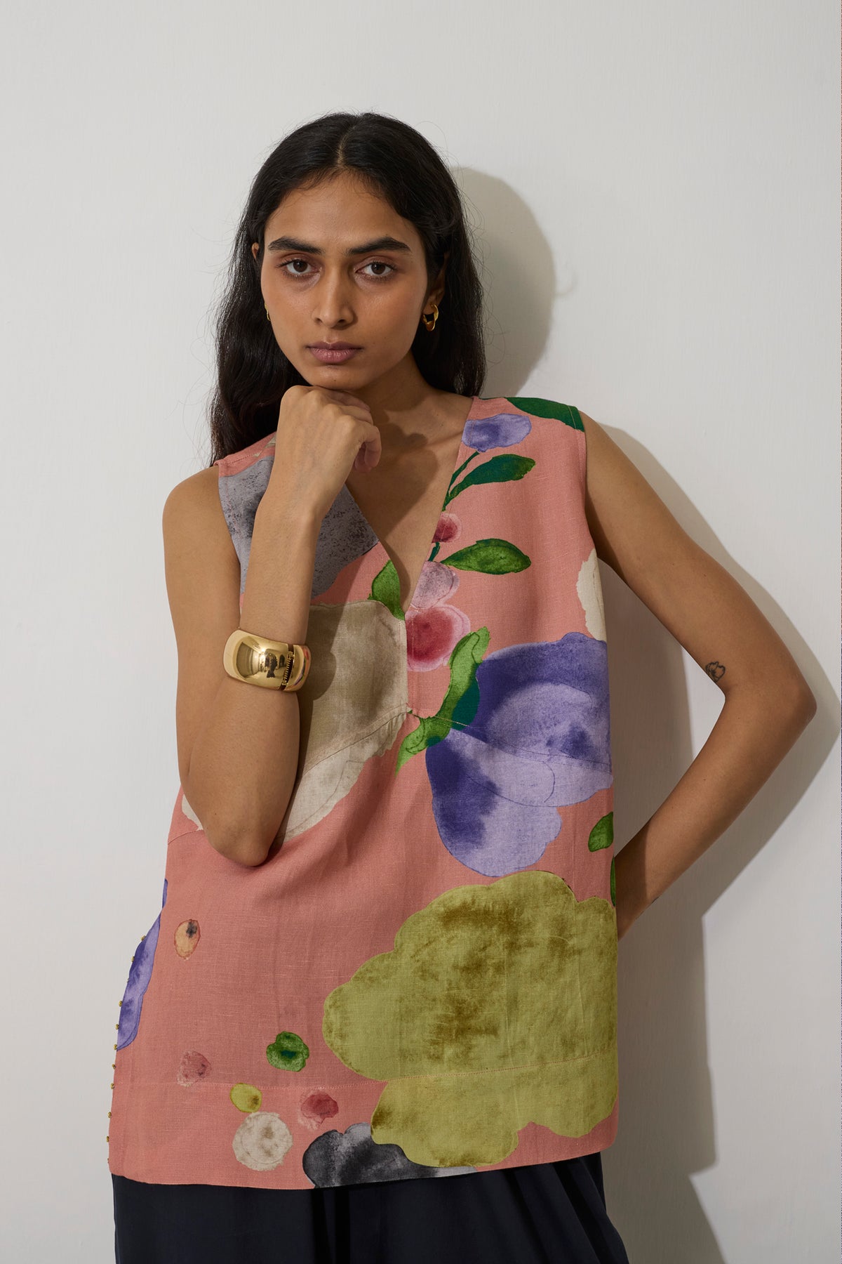 Poppies V-Neck Top - Peach