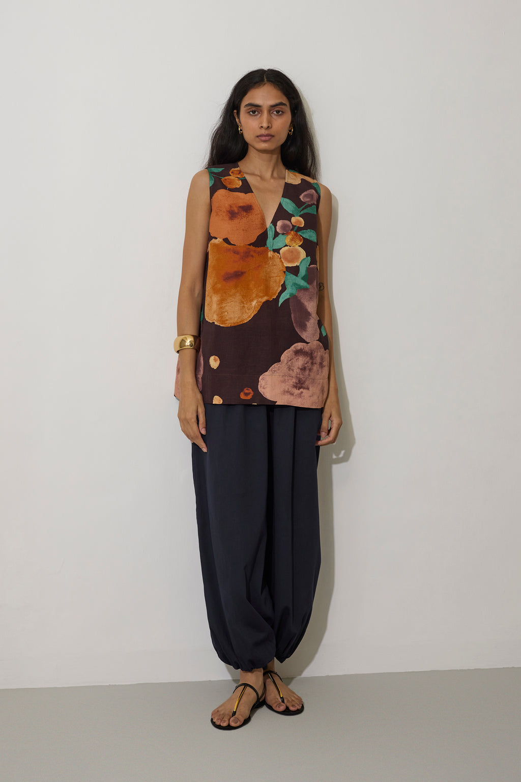 Poppies V-Neck Top - Cocoa