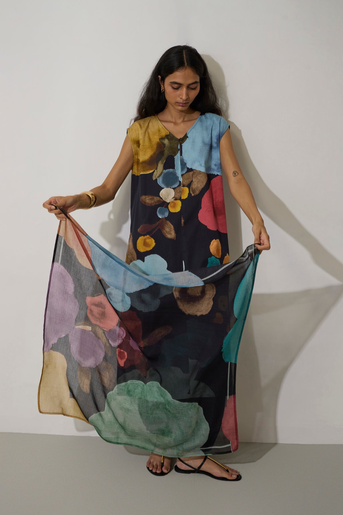 Poppies Chanderi Scarf - Night