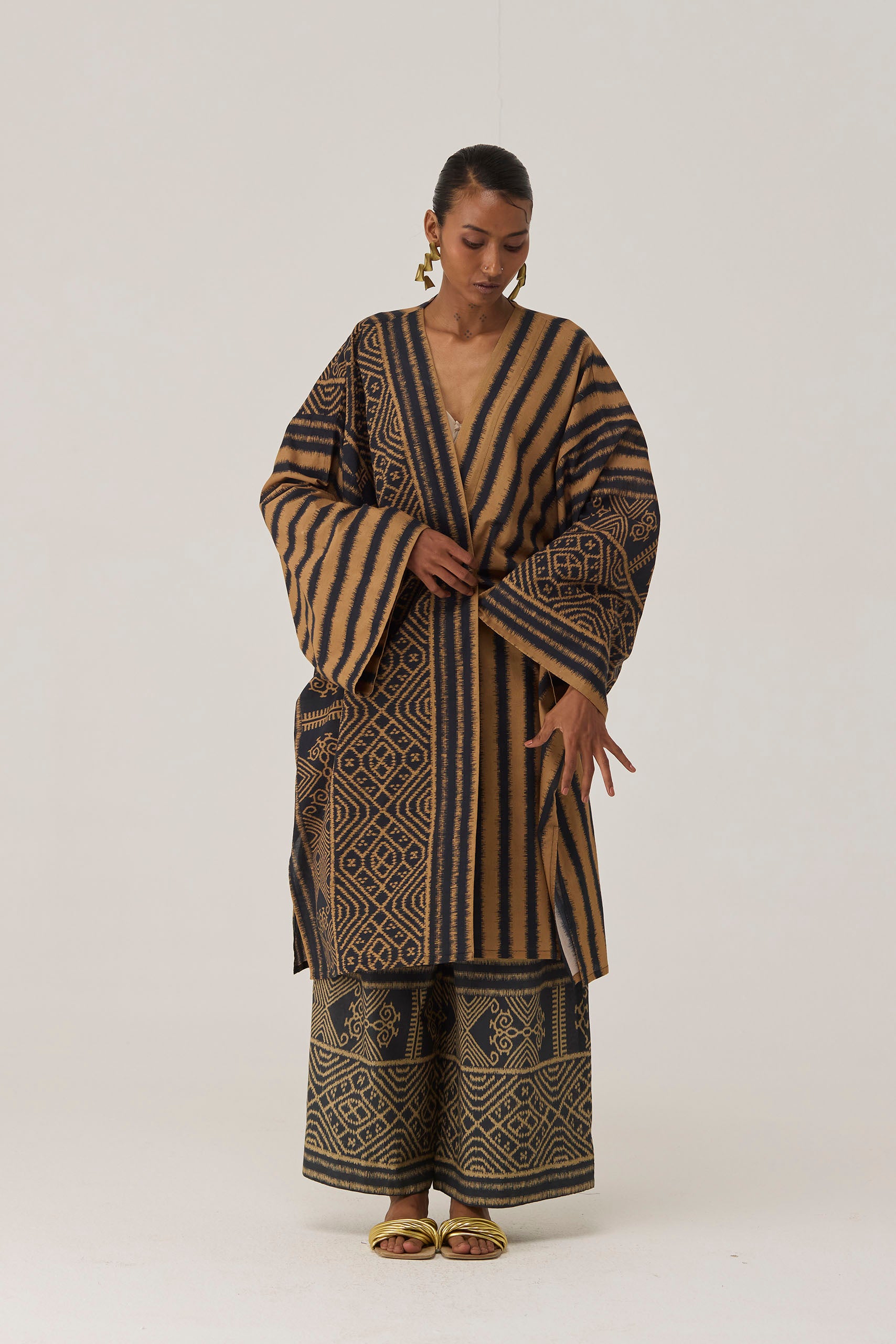 Glided Geometric Ikat Kimono