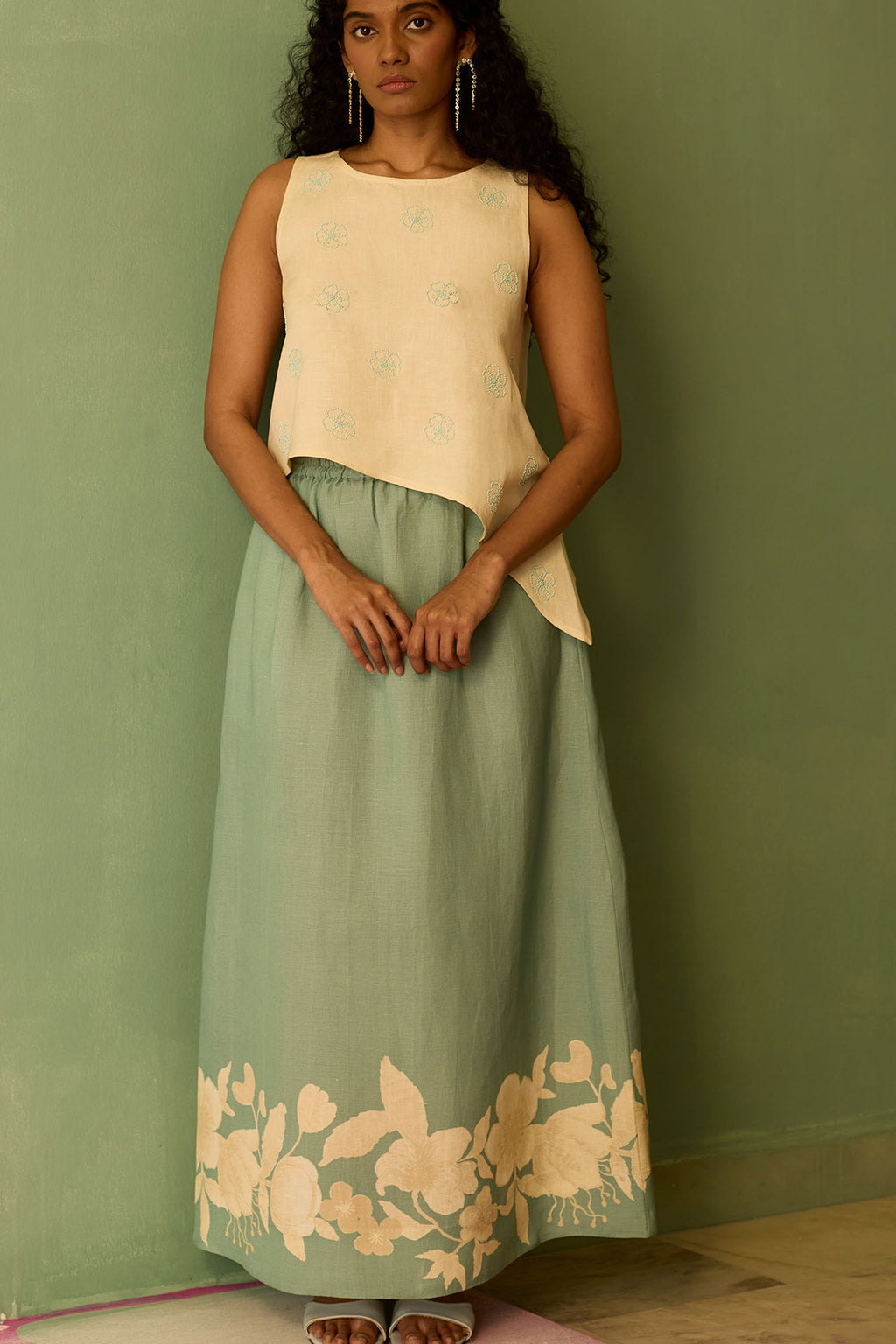 Hibiscus Anaar Asymmetrical Hem Co-ord Set