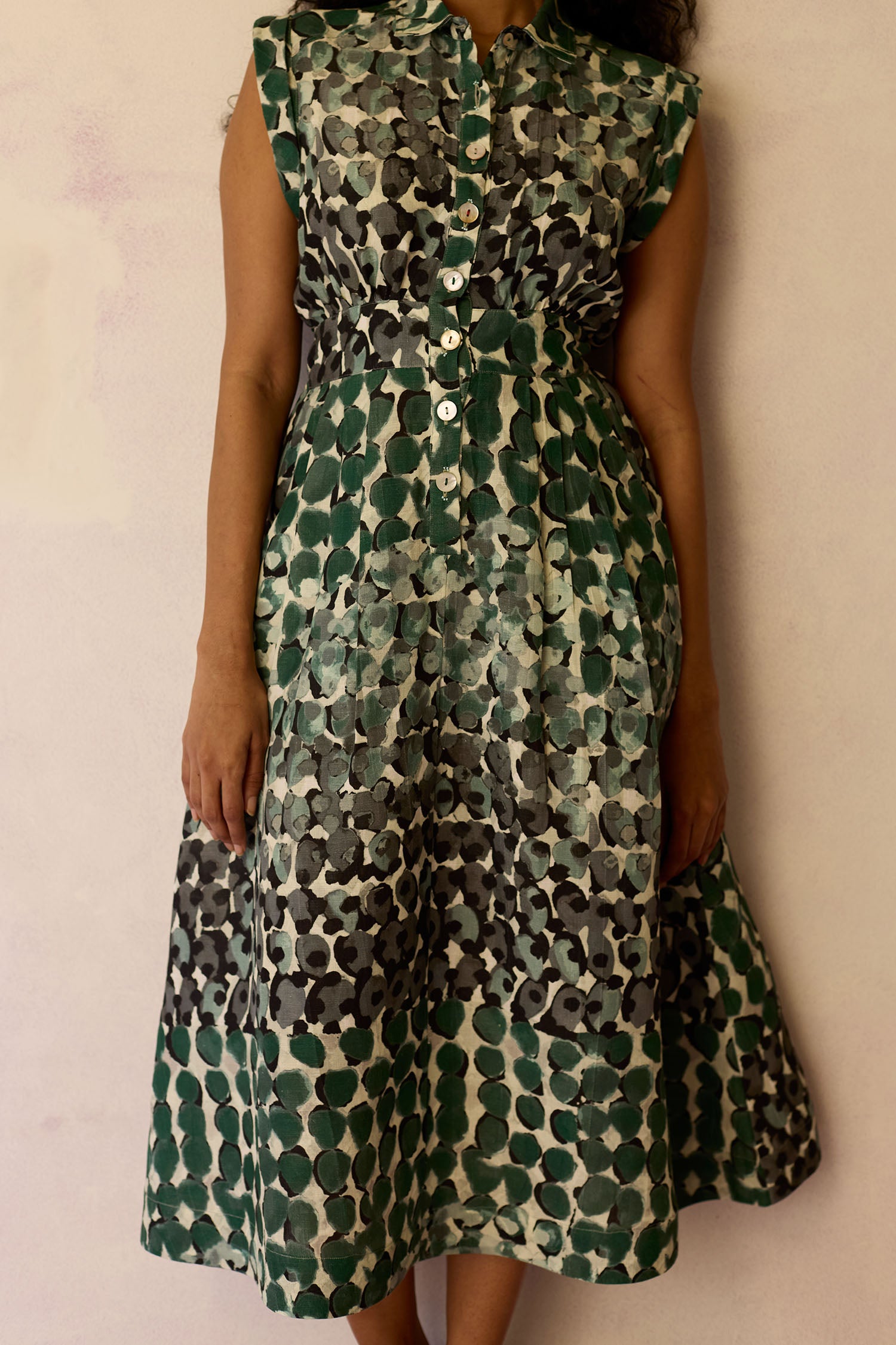 Moss Cap-Sleeved Midi Dress