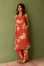 Hibiscus Anaar V-Neck Co-ord Set - Coral