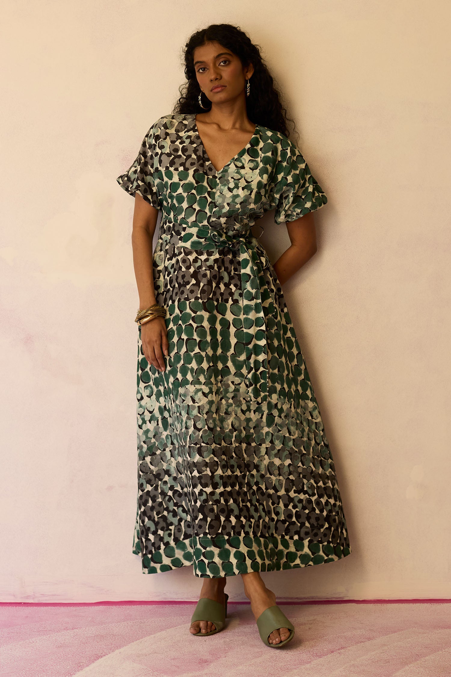 cinched waist maxi dress Moss Cinched-Waist Maxi Dress M